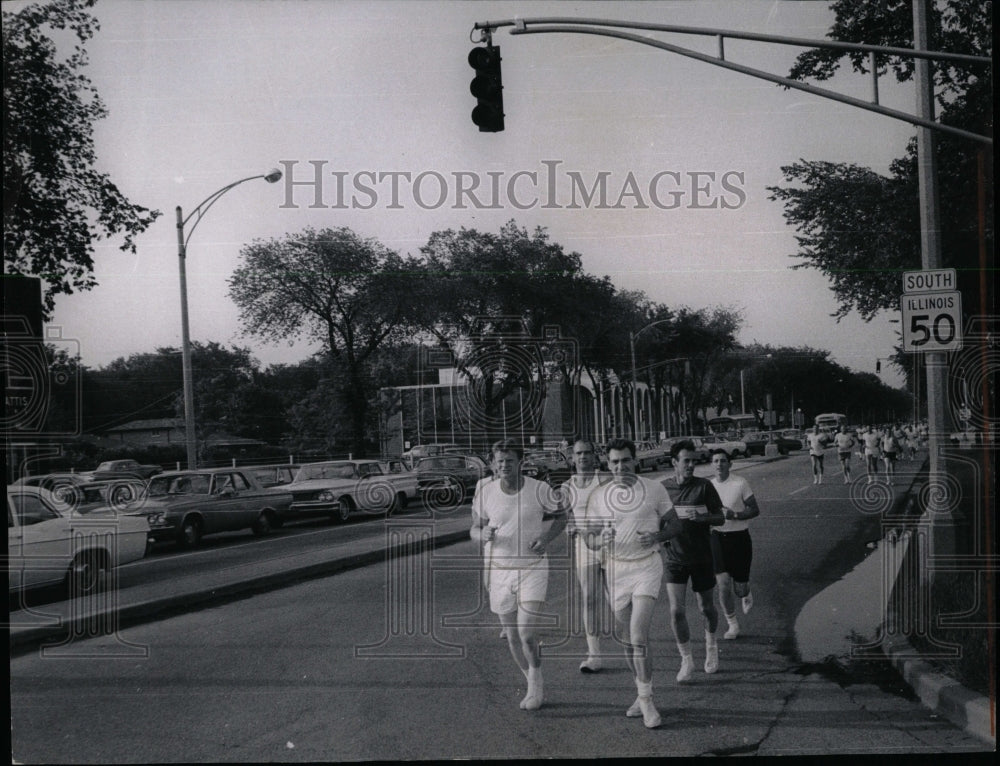 1967 Press Photo Chicago Fire Department - RRW01231 - Historic Images