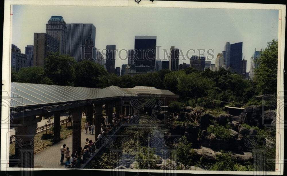 1989 Press Photo Central Park Zoo New York Manhattan - RRW01353 - Historic Images