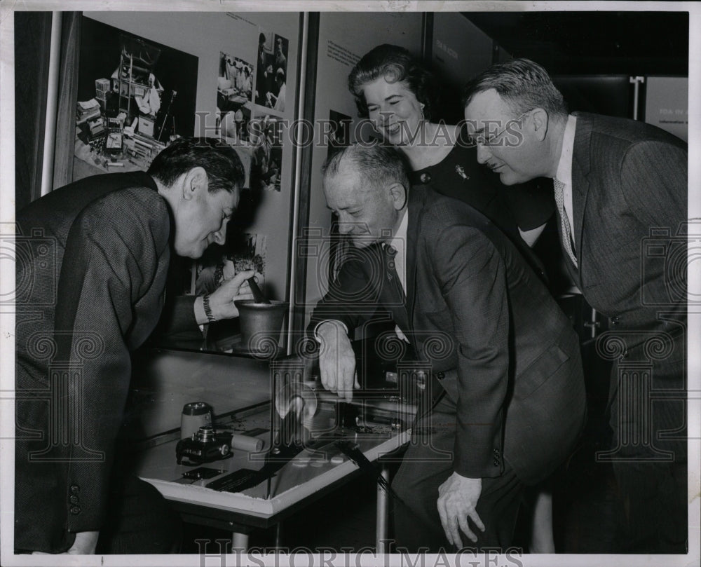 1963 Press Photo Henry Brown, Dir Det. Hist Mueseum, Ge - RRW01513 - Historic Images