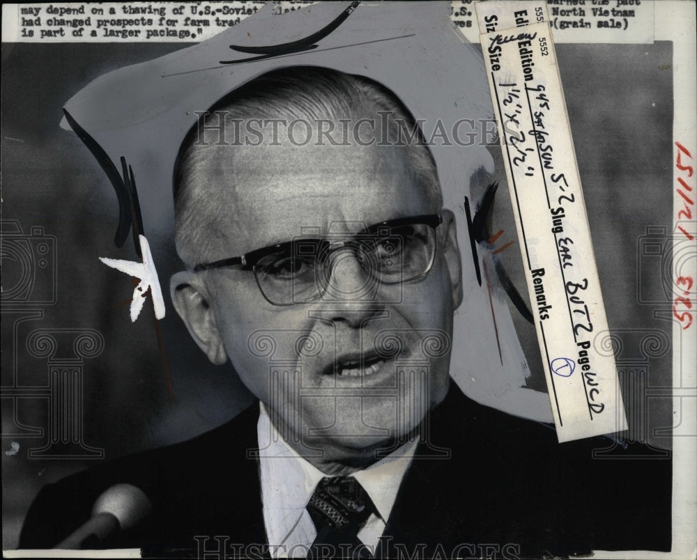 1972 Press Photo Earl Butz Agriculture Secretary - RRW01555 - Historic Images