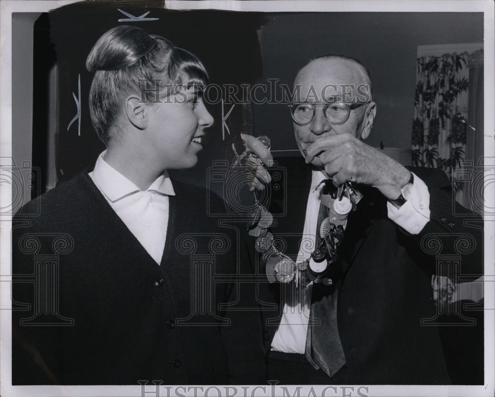 1966 Press Photo Joanne Scarborough (Swimmer) - RRW01559 - Historic Images