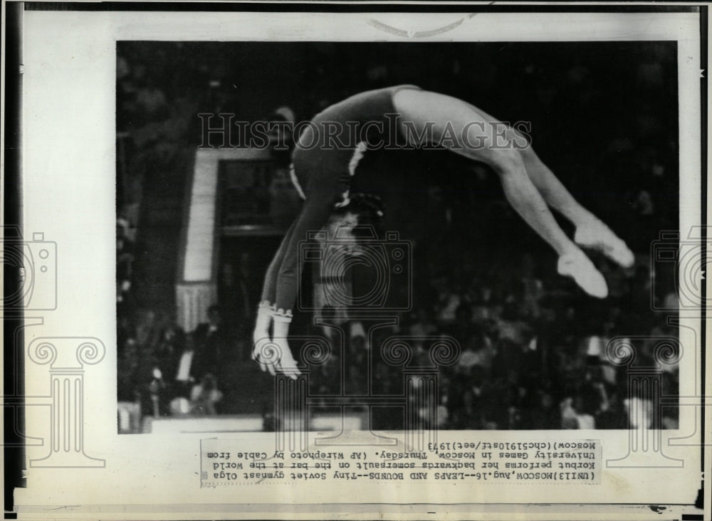 1973 Press Photo Soviet Gymnast Doing Back Somersault - RRW01643 - Historic Images