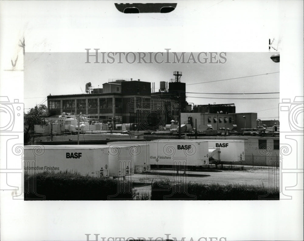 1991 Press Photo View Of BASF Plant - RRW01759 - Historic Images