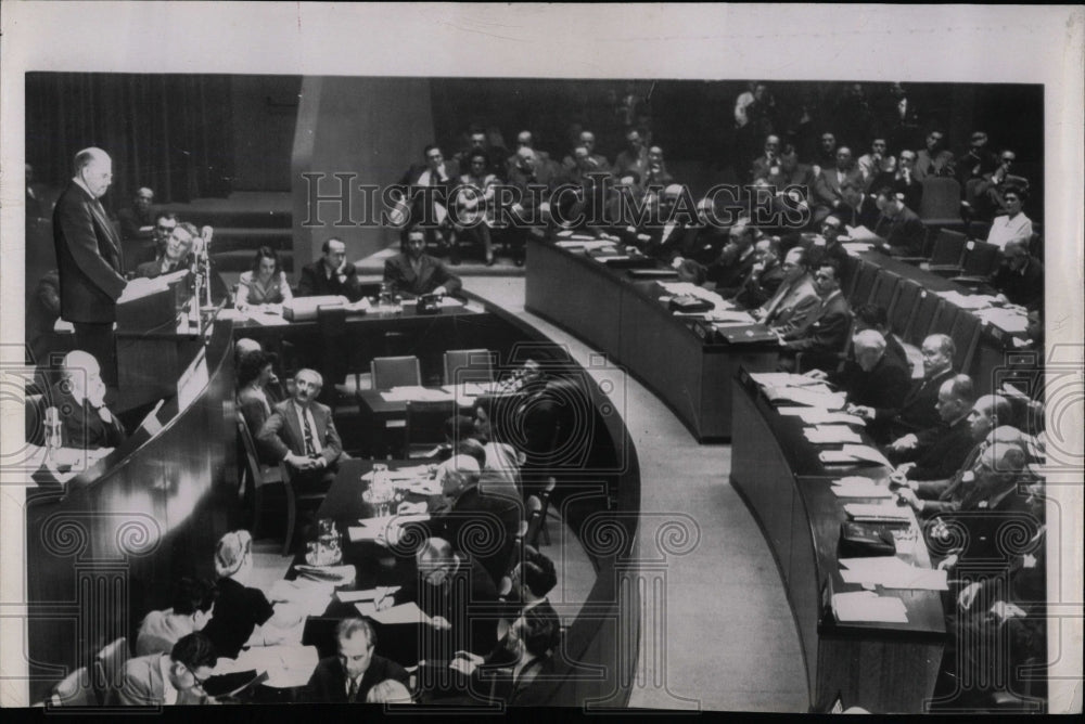 1945 Press Photo United Nations Assembly - RRW01853 - Historic Images