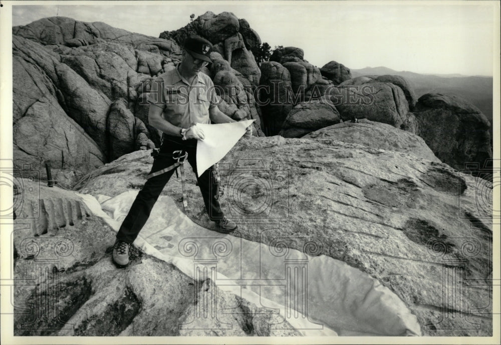 1992 Press Photo Mount Rushmore - RRW01897 - Historic Images