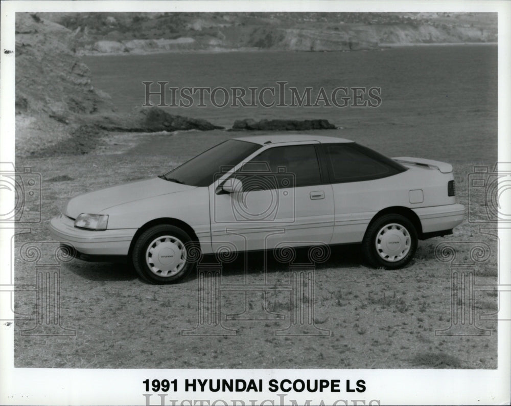 1991 Press Photo Hyundai Scoupe LS - RRW02147 - Historic Images