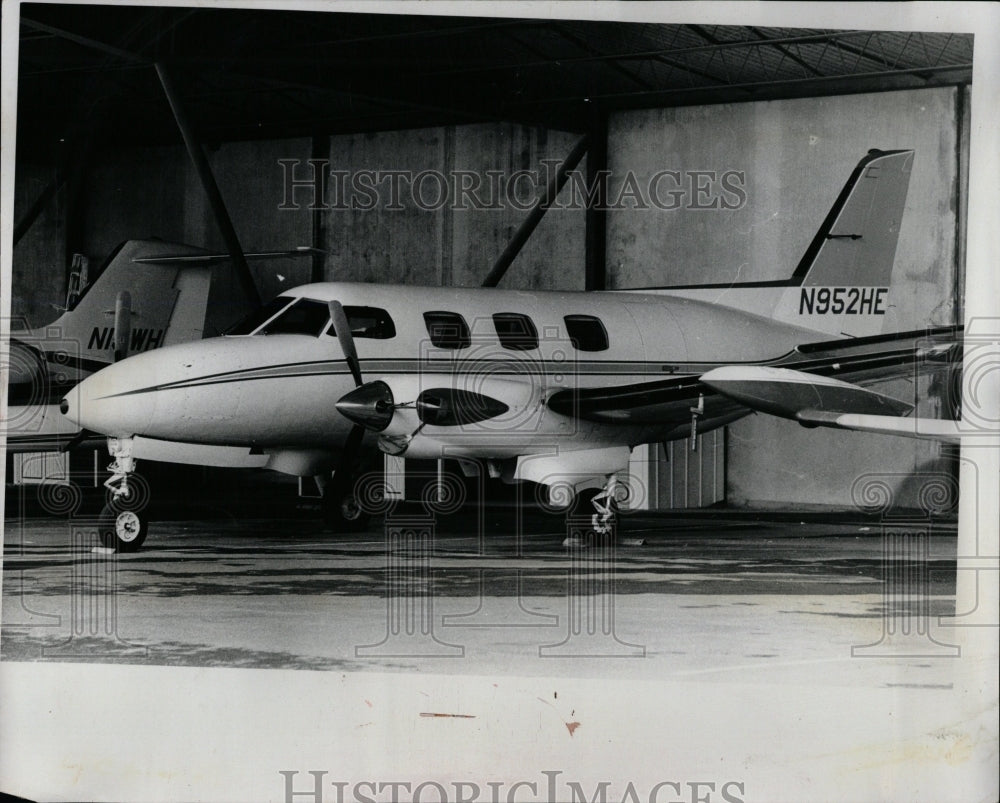 1968 Press Photo James Tamer Gangster Plane - RRW02235 - Historic Images