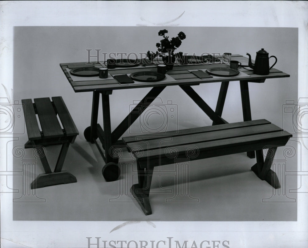 1967 Press Photo Tables Home Decoration - RRW02285 - Historic Images