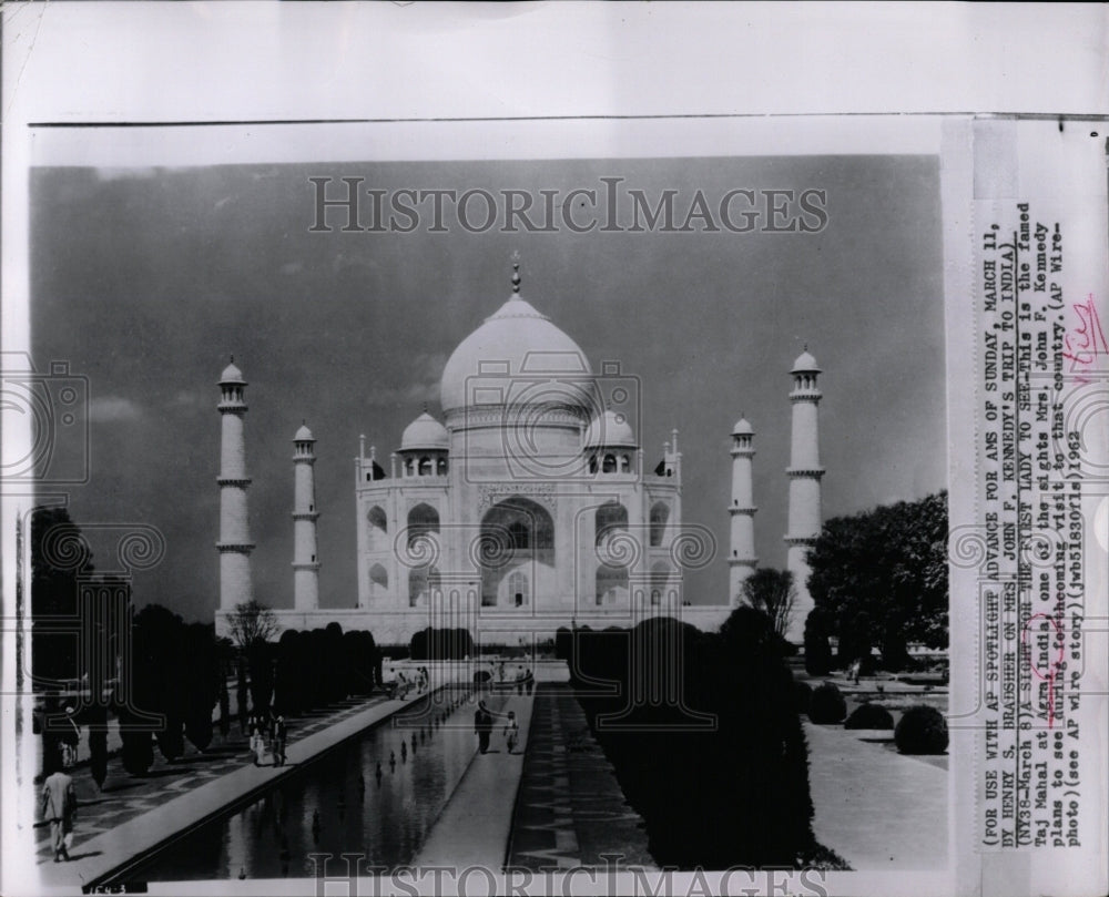 1962 Press Photo Taj Mahal at Agra, India - RRW02303 - Historic Images