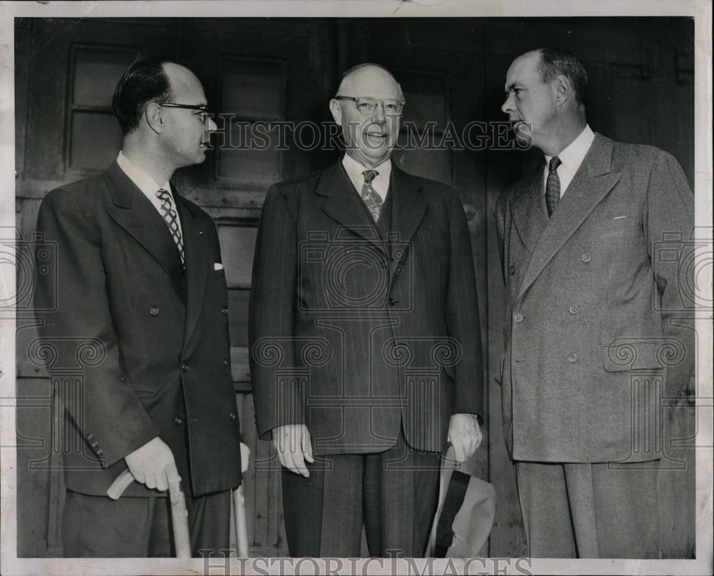 1952 Press Photo Senator Robert Taft Potter Fred Alger - RRW02435 - Historic Images