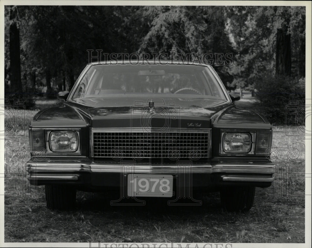 1977 Press Photo Chevrolet Monte Carlo Model - RRW02767 - Historic Images