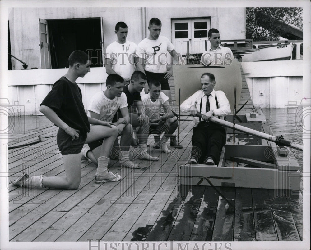 1951 Press Photo Rowing Apparatus - RRW02987 - Historic Images