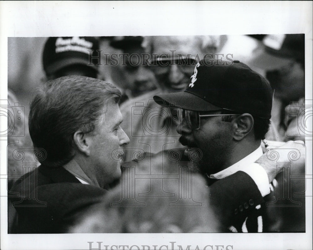 1992 Press Photo Dan Quayle Detroit Diesel - RRW03055 - Historic Images