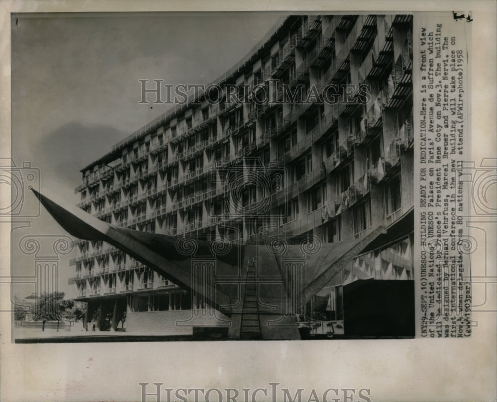 1958 Press Photo UN&#39;s UNESCO Palace In Paris - RRW03345 - Historic Images