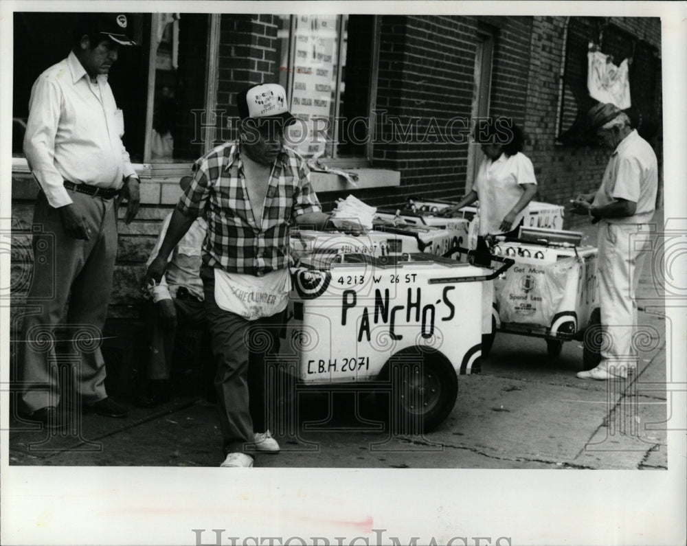 1990 Press Photo Electricity Power Failure Chicago - RRW03425 - Historic Images