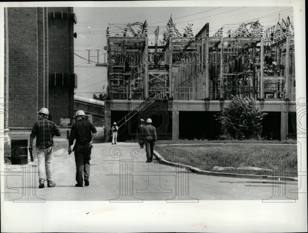 1990 Press Photo Switching Station Crawford Power Plant - RRW03429 - Historic Images