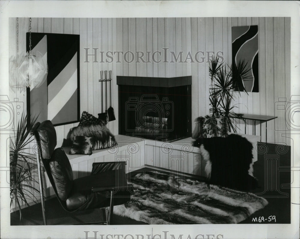 1971 Press Photo Fireplace wooden boxes store corner - RRW04069 - Historic Images