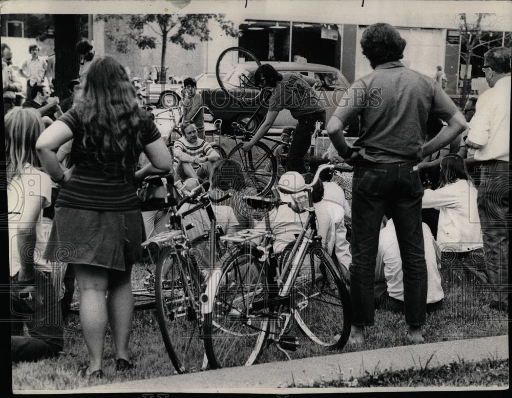 1972 Bike Seminar Lincoln Park-Historic Images