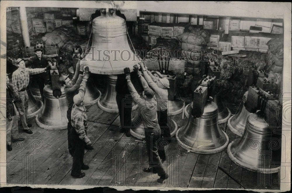 1950 Press Photo Liberty Bell France Philadelphia drive - RRW04131 - Historic Images