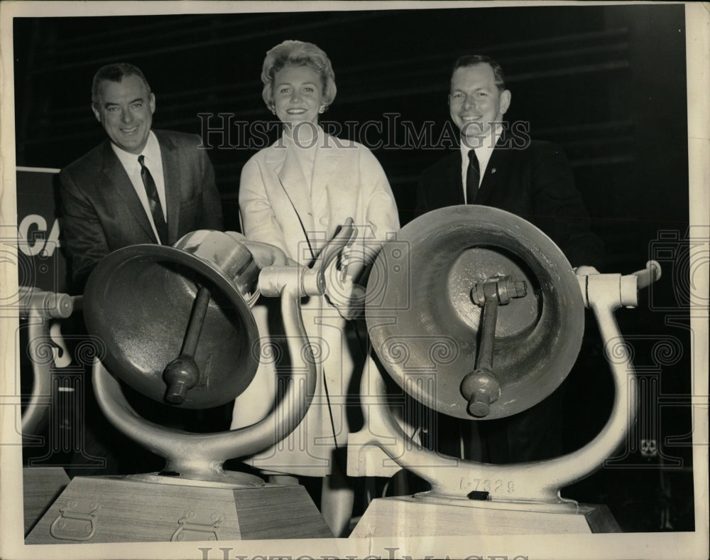 1963 Press Photo Freedom Bells Patrick Hoy Lee Phillip - RRW04141 - Historic Images