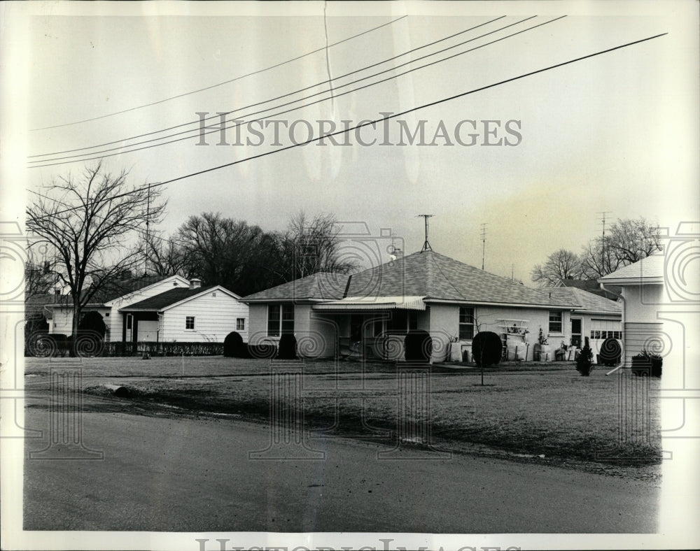 1965 Press Photo Home Type Belvedere Town Ill Detroit - RRW04155 - Historic Images