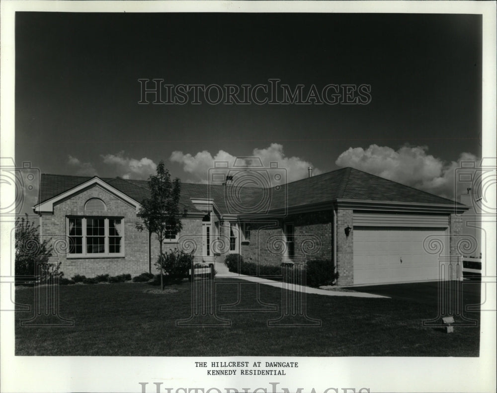 Press Photo Hill Crest Dawngate Kennedy Residential - Historic Images