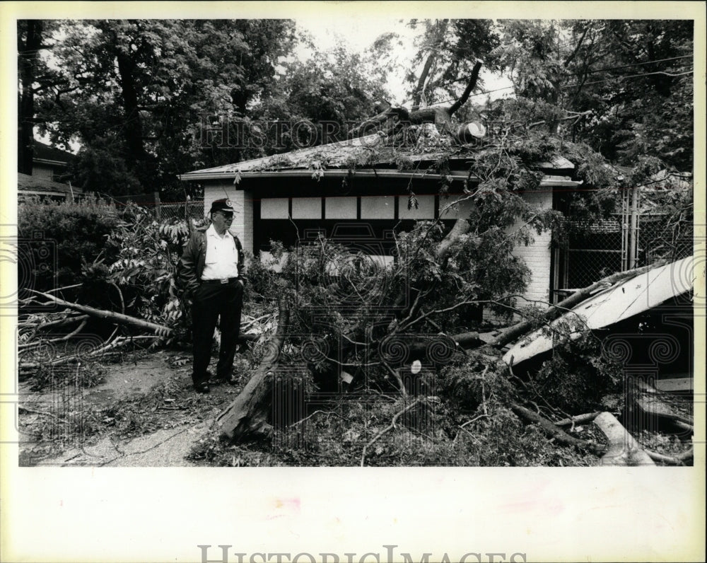 1990 Press Photo Rain storm damage - RRW04461 - Historic Images