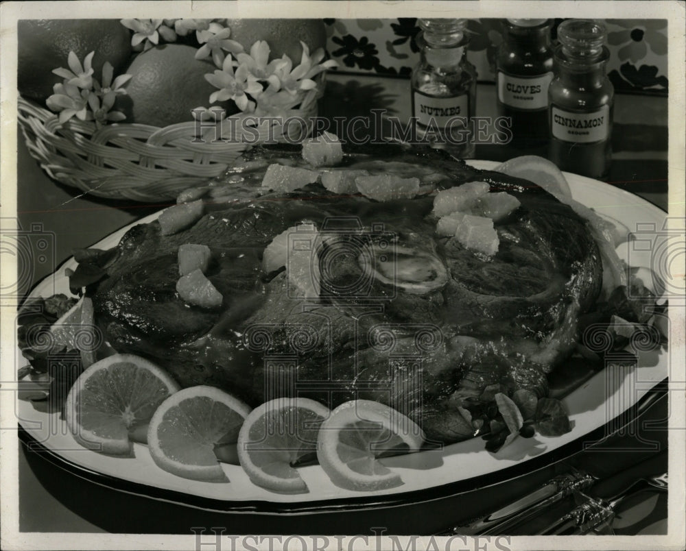 1967 Press Photo Spiced Orange Pot Roast Beef Chuck - RRW04491 - Historic Images