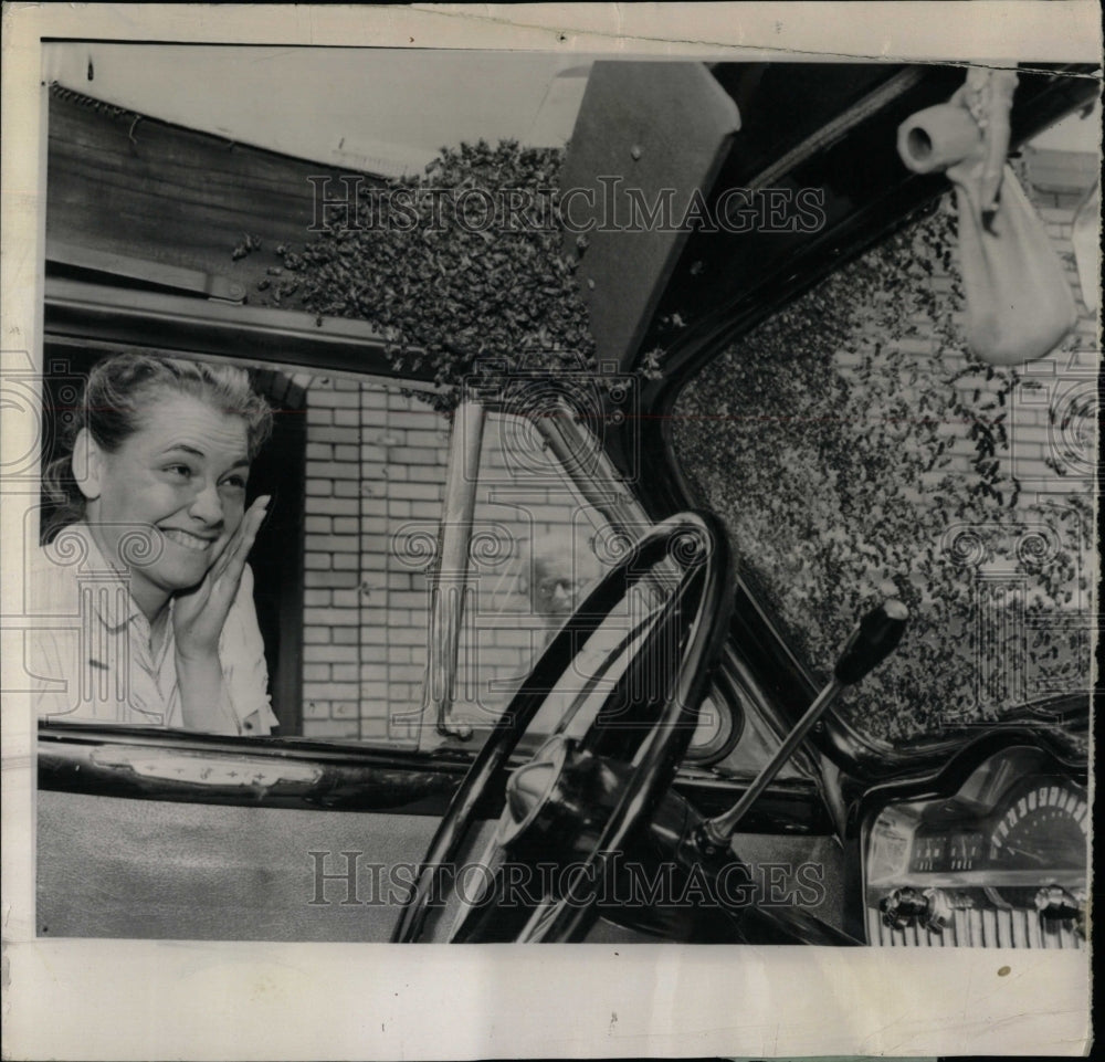 1959 Press Photo Mrs Linda Demartini Car Police Fire - RRW04533 - Historic Images