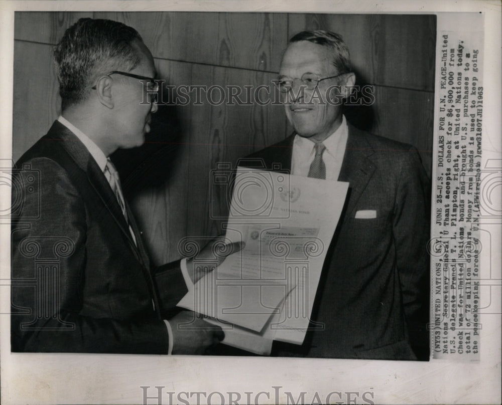 1963 Press Photo Dollar UN peace Plimpton delegate - RRW04731 - Historic Images