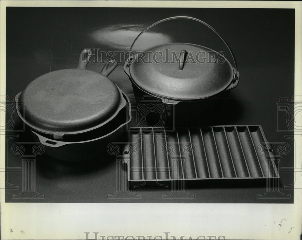 1983 Press Photo mouli Julienne disc slicing Shredding - RRW04819 - Historic Images