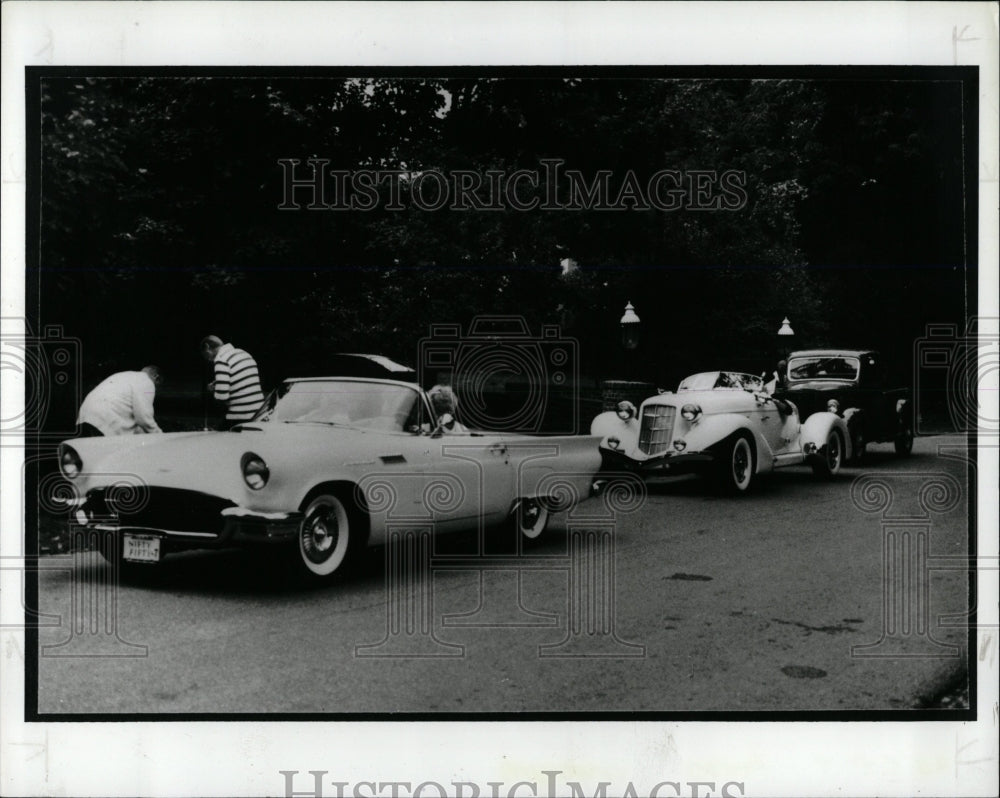 1990 Press Photo Thomas A. Warmus Car Collector Chicago - RRW05637 - Historic Images