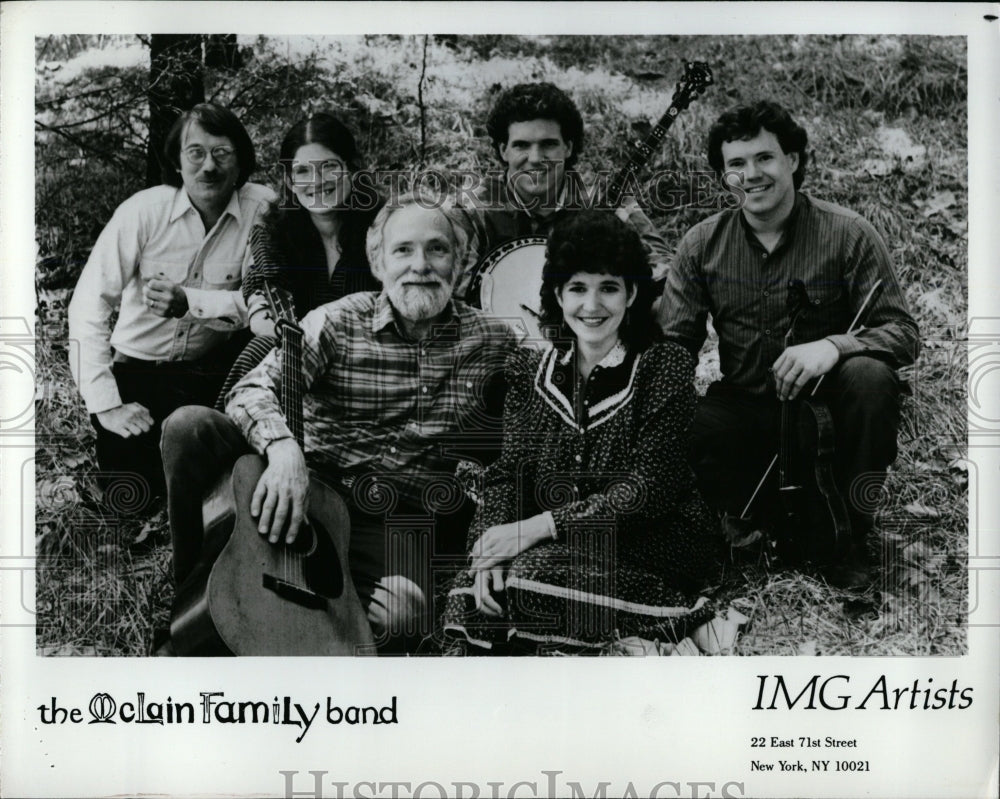 The McLain Family Band, American Appalacchian band. - RRW05841 - Historic Images