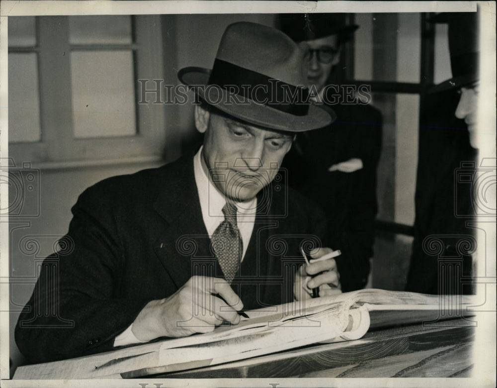 1939 Press Photo Dean James M Landis Legal Adviser - RRW05983 - Historic Images