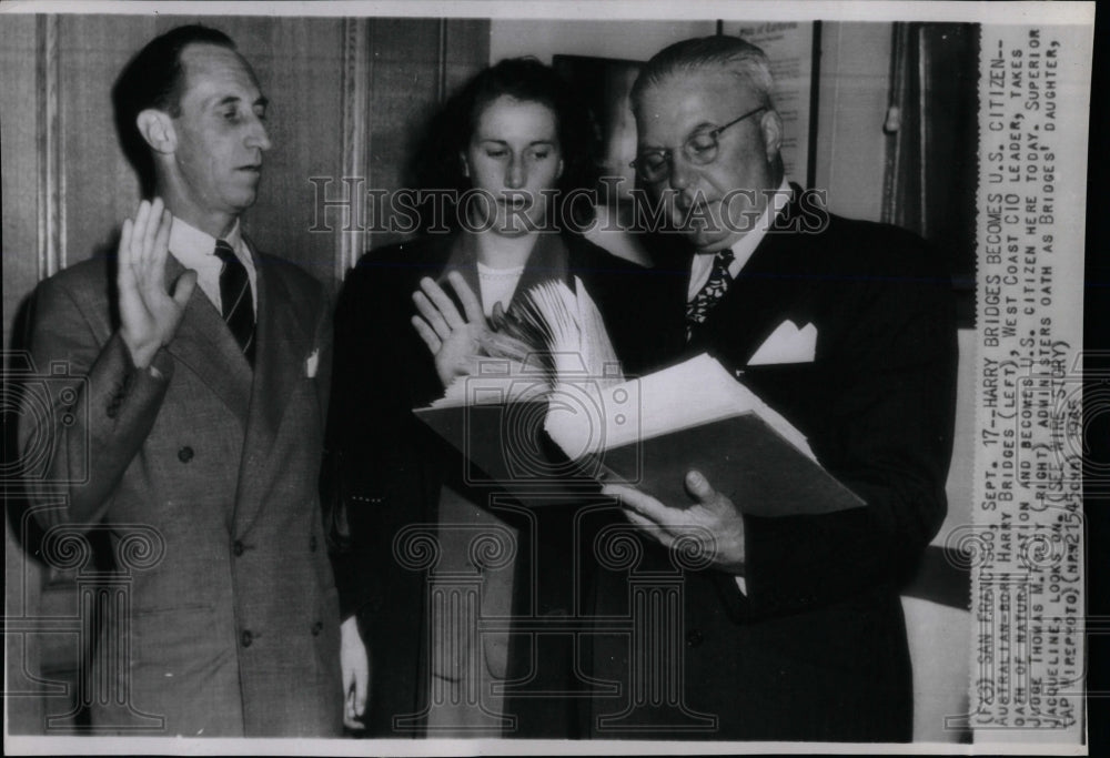 1945 Press Photo Harry BridgeCIO Leader - RRW05993 - Historic Images