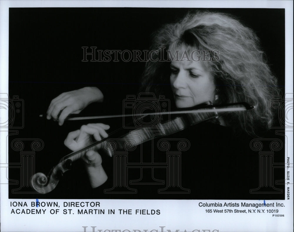 1993 Press Photo Iona Brown Director Violinist - RRW06079 - Historic Images