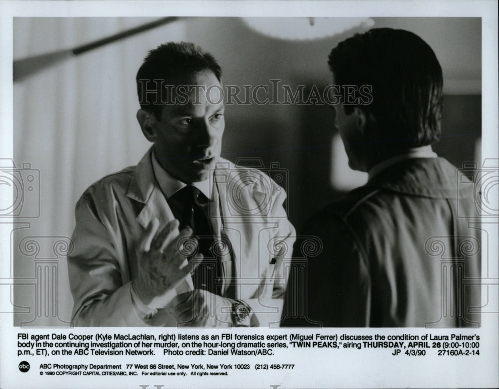 1990 Press Photo Kyle MacLachlan Miguel Ferrer Actor - RRW06143 - Historic Images