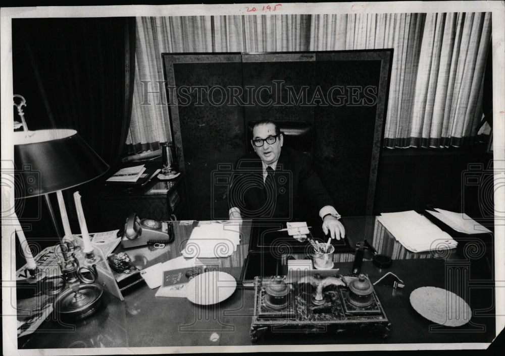 1973 Press Photo Joseph E Levine Director Conductor - RRW06621 - Historic Images