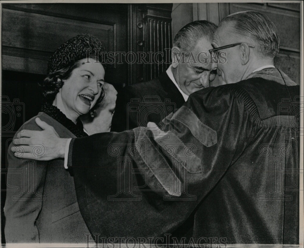 1966 Press Photo President and Mrs. Johnson Rev Davis - RRW06939 - Historic Images