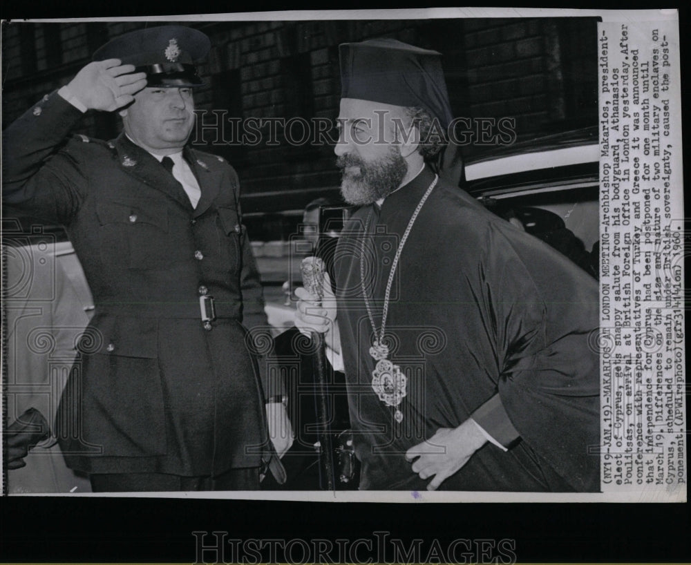 1960 Press Photo Archbishop on way to Conference - RRW07129 - Historic Images