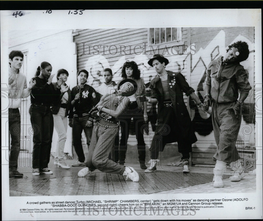 1984 Press Photo Michael Chambers Adolfo Quinones - RRW07291 - Historic Images