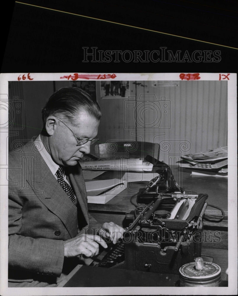 1985 Press Photo Erie Stanley Gardner - RRW07665 - Historic Images