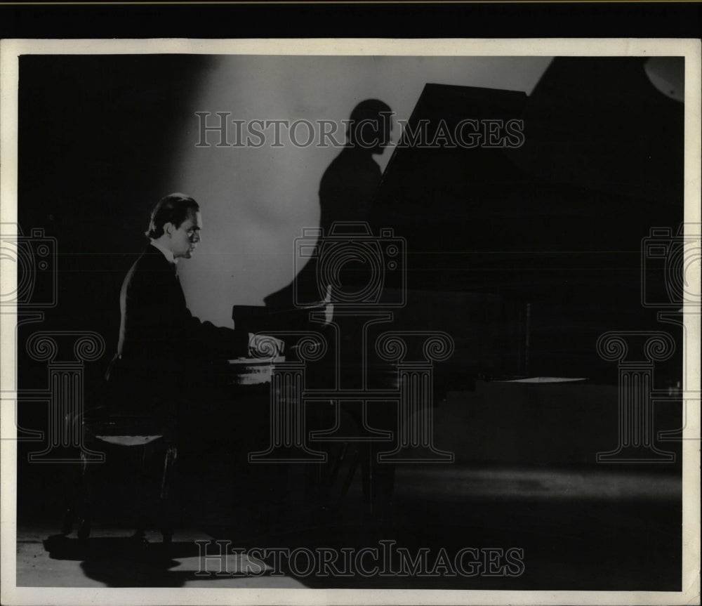 1949 Press Photo Malcuzynski Witold Pianist Denver - RRW07695 - Historic Images