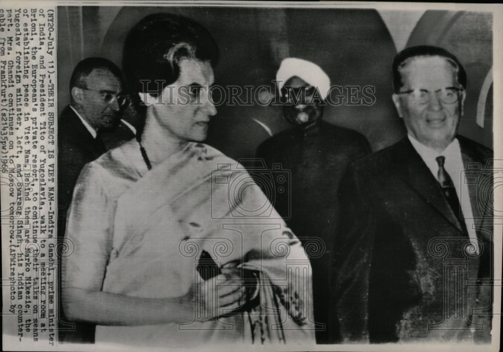 1966 Press Photo Indira Gandhi Prime Minister of India - RRW08145 - Historic Images