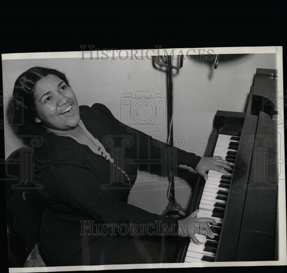 1939 Press Photo Dorothy Maynor/Soprano/Singer/Piano - RRW08179 - Historic Images