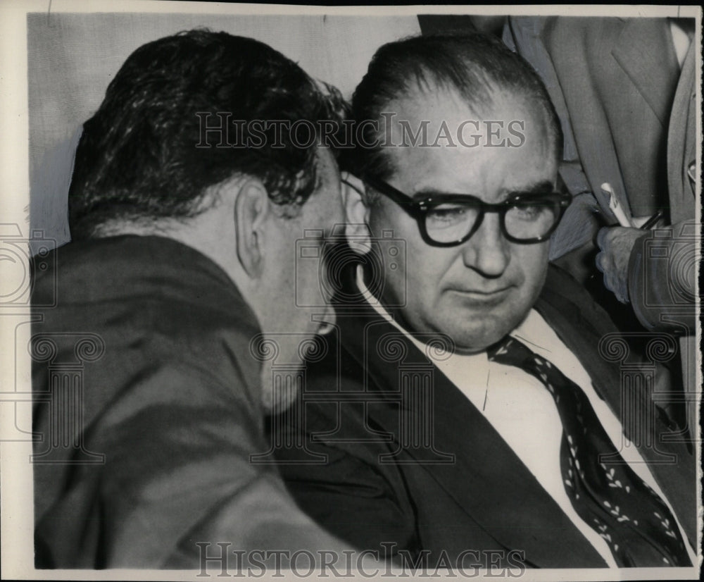 1954 Press Photo Senator Joseph McCarthy With Attorney - RRW08239 - Historic Images