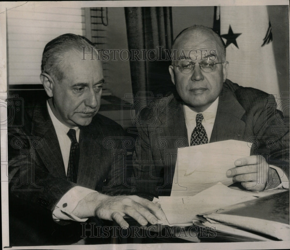 1954 Press Photo Senator Joseph McCarthy Investigation - RRW08311 - Historic Images