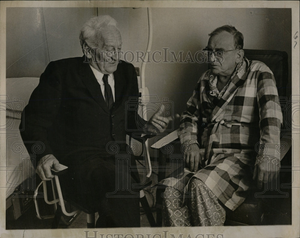 1967 Press Photo Illness Prevents Dr George Gamow - RRW08363 - Historic Images
