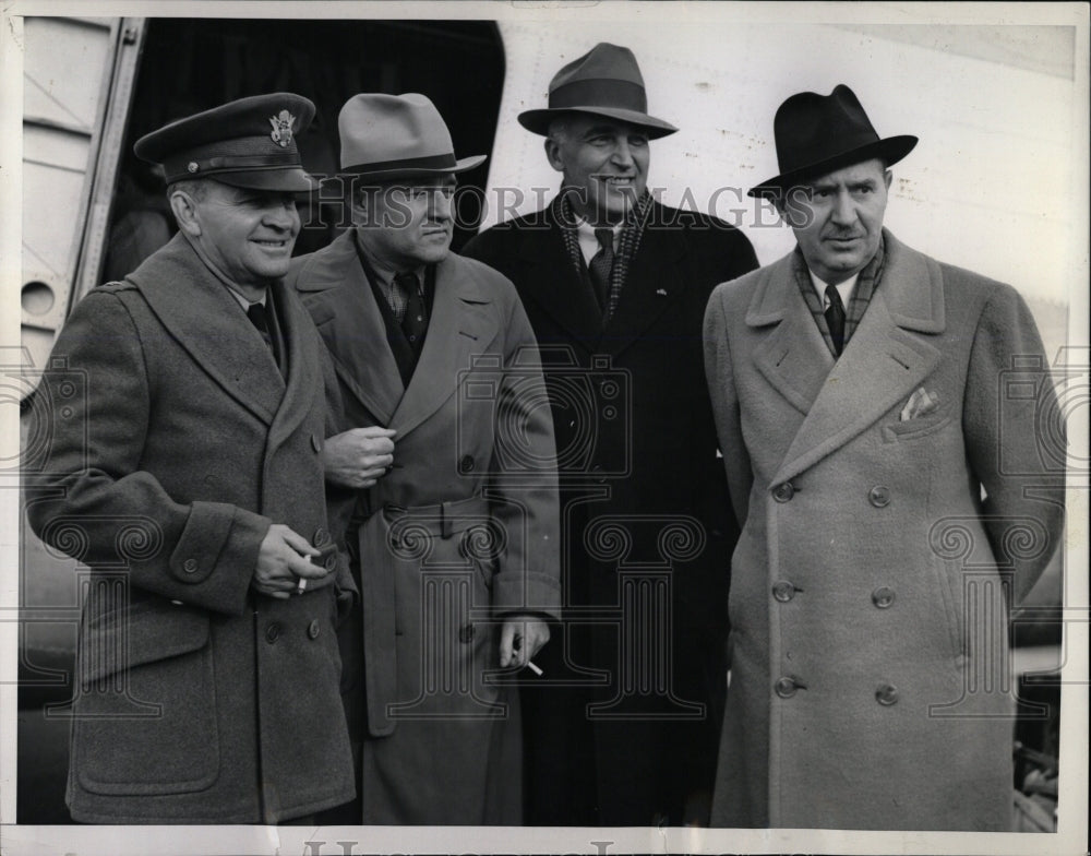 Press Photo Paul V. McNutt/US High Comm./Philippines - RRW08375 - Historic Images