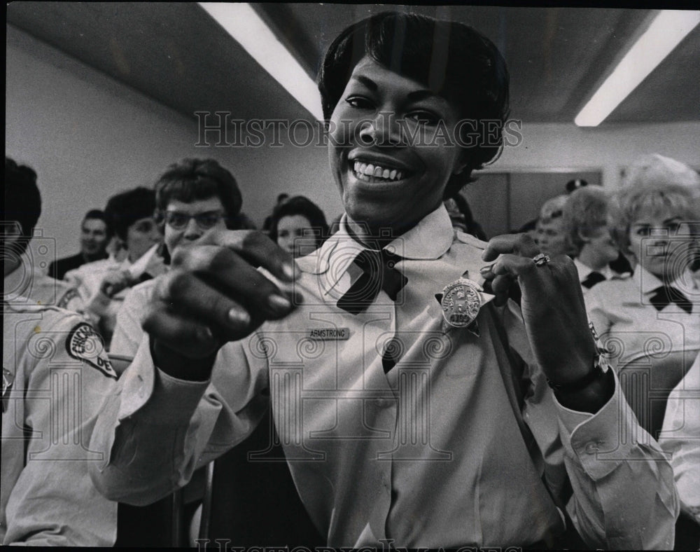 1966 Press Photo Police Woman Lola Armstrong Graduated - RRW08447 - Historic Images